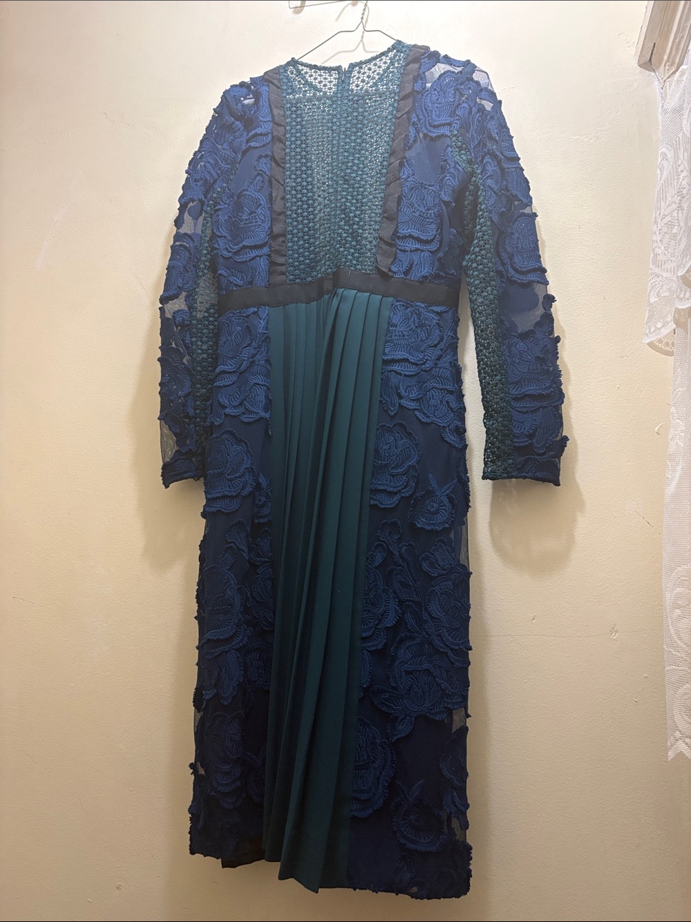 Self Portrait Thea Lace Navy & Teal Long Sleeve Lace-Appliqué Evening Dress - Picture 3 of 6